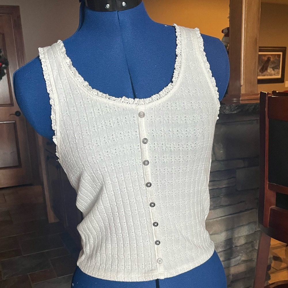 White lace tank top from American Eagle